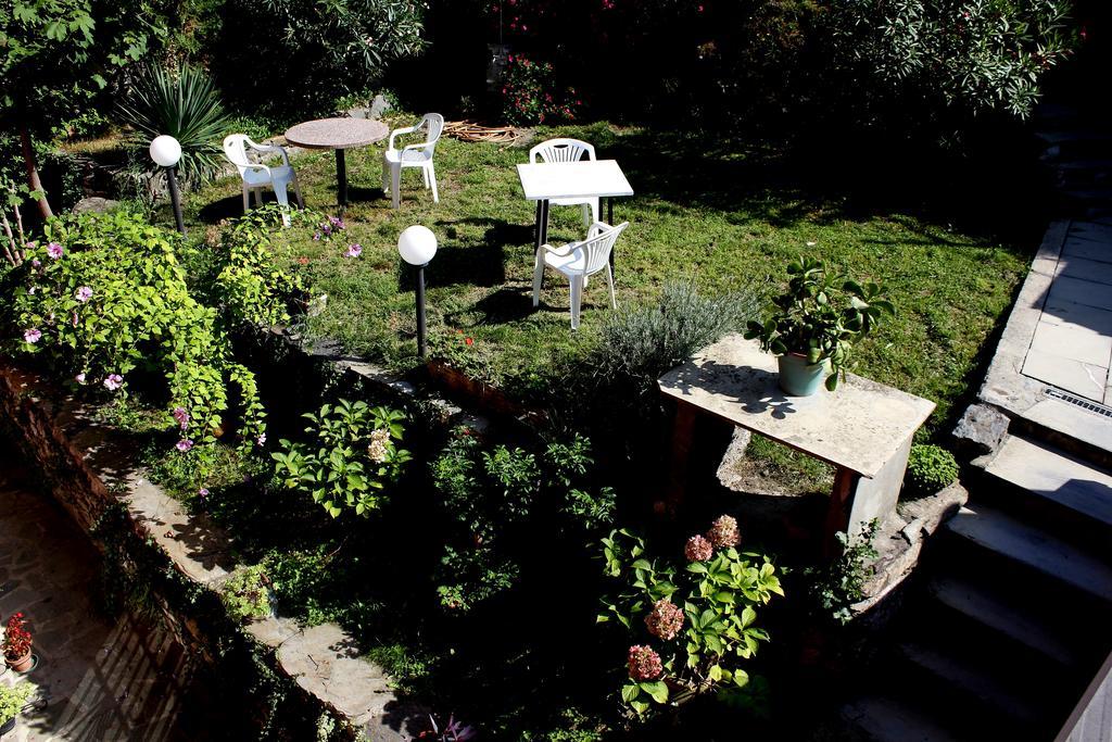B&B Da Beppe Neirone Exterior foto